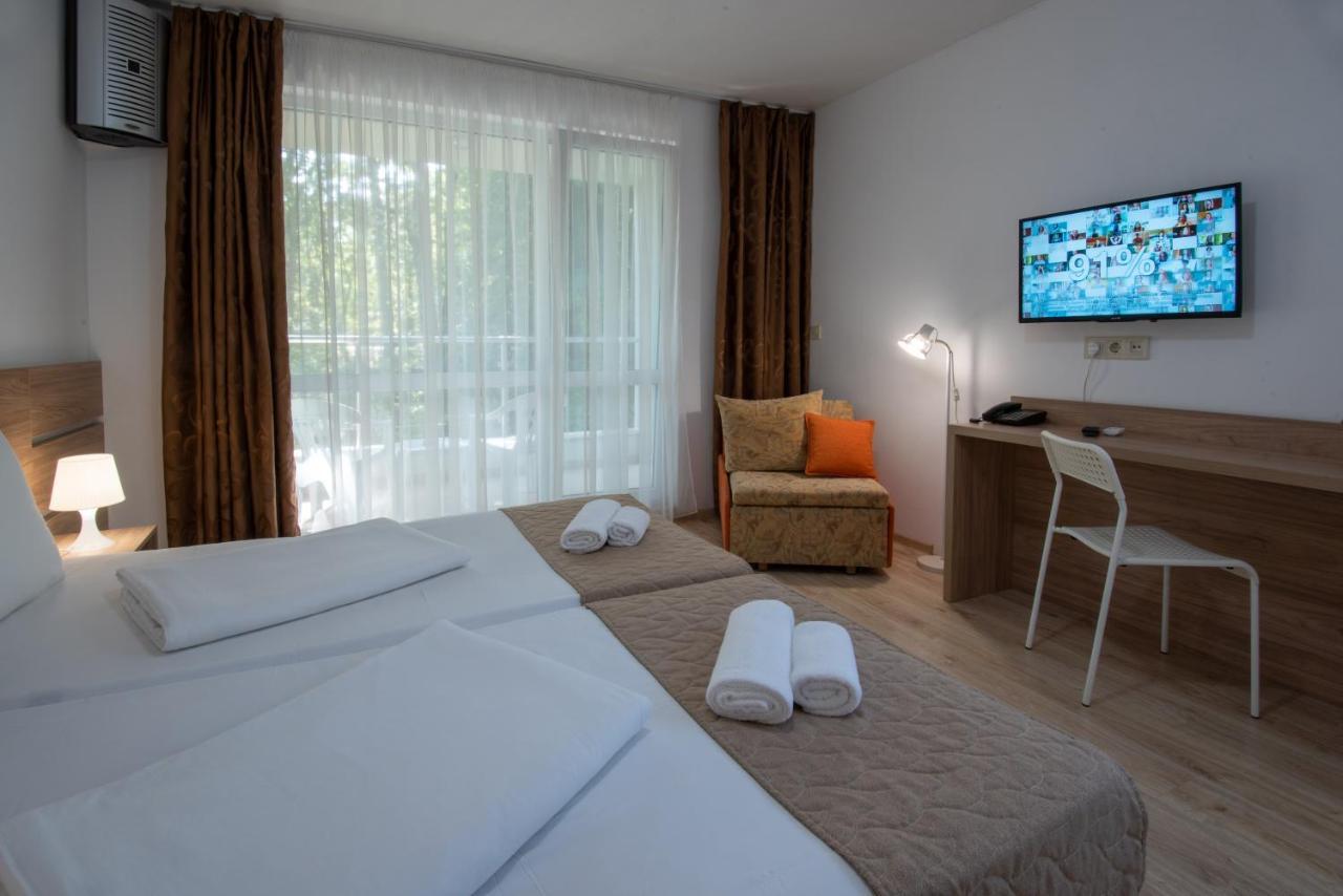 Ariana Hotel Kiten  Kültér fotó